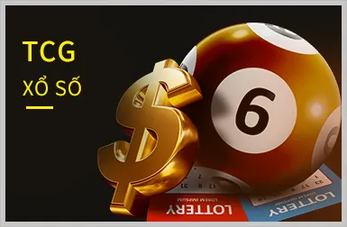 Người chơi eSports với tai nghe và màn hình
